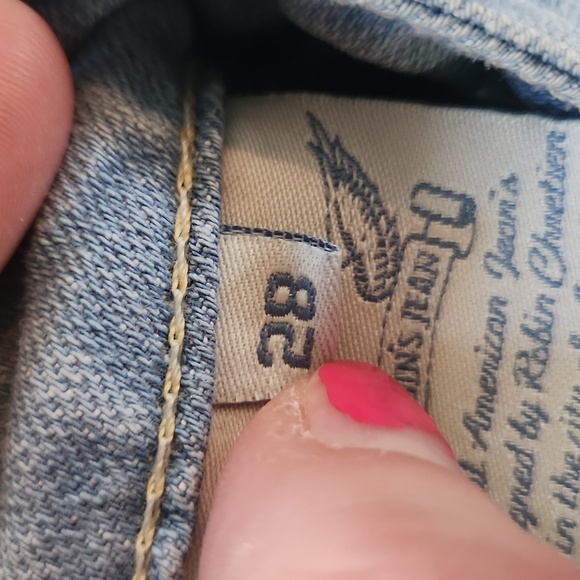 Robins Jeans - Picture 9 of 9